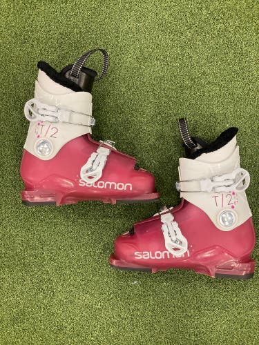 Salomon T2 Ski Boots | Mondo 21 (255mm)