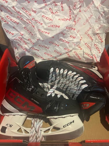 Black 2023 CCM JetSpeed FT6 Hockey Skates Regular Width 8 (New)