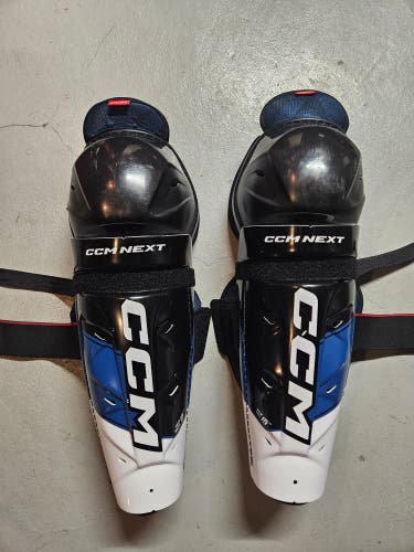 Senior CCM Next 15" Shin Pads (Used)