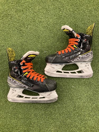 Junior Bauer Vapor 3X Hockey Skates | Size 2