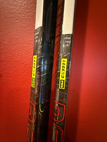 Junior Sher-Wood Rekker Legend Pro Right Handed Hockey Stick P28 45 Flex (Used)
