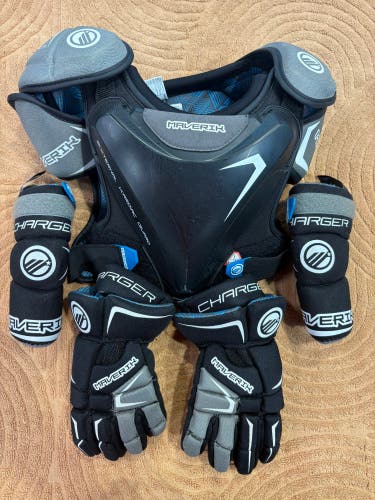 Youth Maverik Charger Starter Kit | Sizes in Description (Used)
