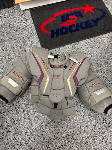 Large Vaughn SLR 2 Pro Goalie Chest Protector Pro Stock (Used)