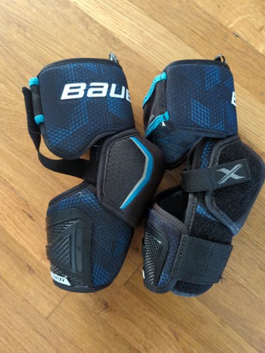 Intermediate Large Bauer Elbow Pads Pro Stock (Used)