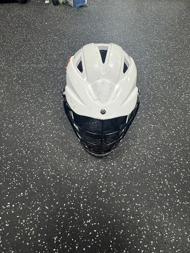 Used Cascade CS Lacrosse Helmet White One Size 11849-S000038999