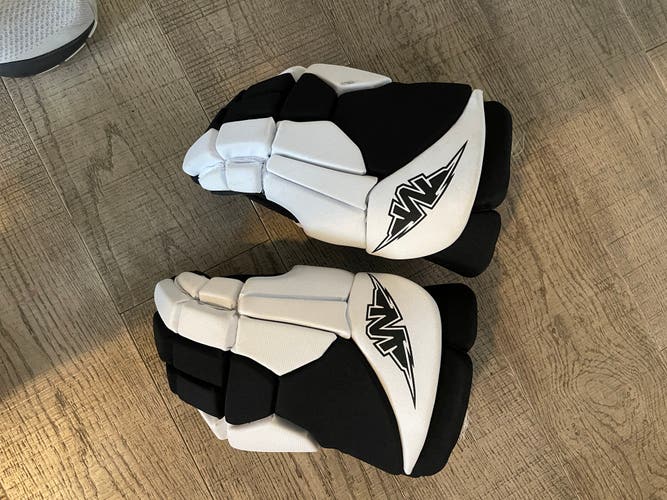 Mission BSX Gloves 14" (Used)