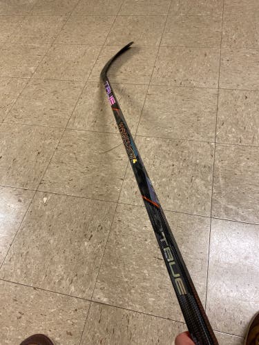Youth True HZRDUS 9x4 Left Hand Hockey Stick 40 Flex (Used)