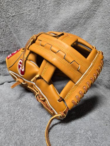 Rawlings Heart of the Hide RV23 - 12.25" (Broken in - Never Used)