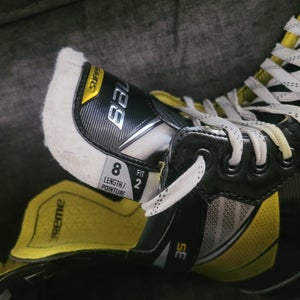 2020 Bauer Supreme 3S Hockey Skates Regular Width 8 (Used)