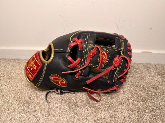 Rawlings Heart of the Hide RHT Infield Baseball Glove 11.75" (Used)