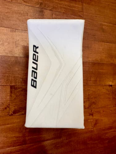 2025 Bauer Vapor Flylite Blocker Senior Regular (Used)