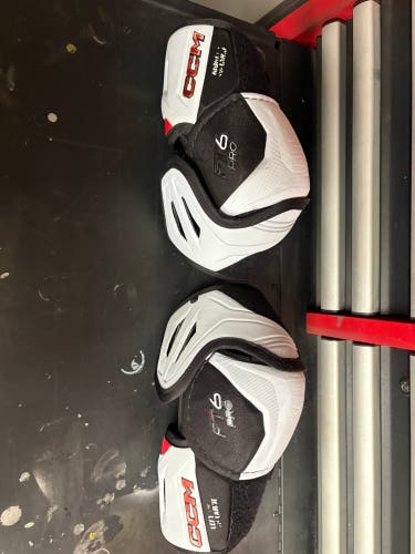 Senior Large CCM JetSpeed FT6 Pro Elbow Pads Pro Stock (Used)
