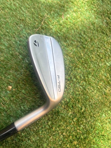 Men's 2025 TaylorMade P790 Right Handed pitching Wedge Stiff Flex Steel Shaft (Used)