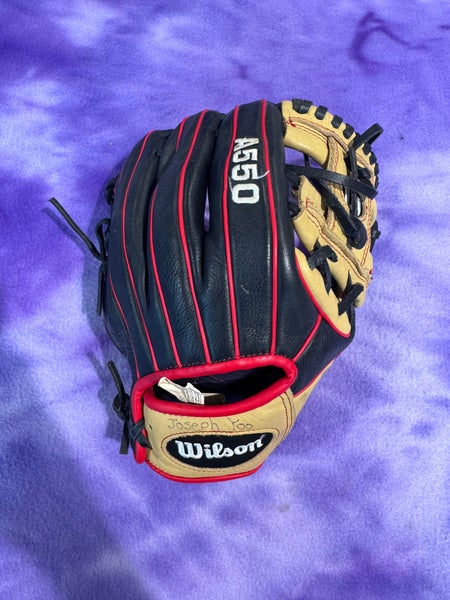 Brown Wilson A550 RH Infield Baseball Glove 11" (Used)