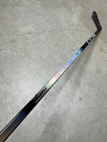 80 Flex P28 +1/4 Senior CCM Jetspeed FT8 Pro Left Hand Hockey Stick Pro Stock (New)