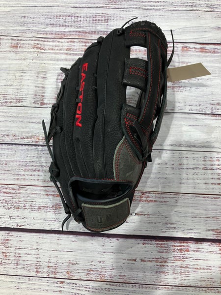 Black Easton Ronin RH Softball Glove 13" (Used)