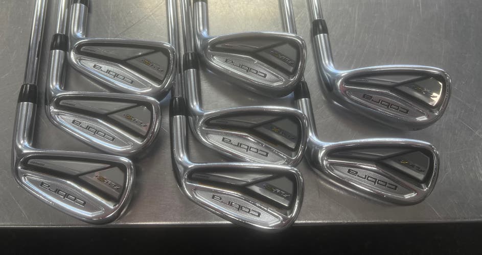 Used Cobra FLYZPLUS Mens Iron Set RH 4I-GW/AW 11497-S000157178