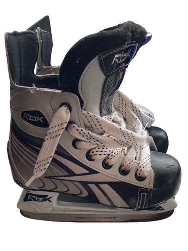 Used Reebok EST Junior Hockey Skate Junior 03 11883-S000160584