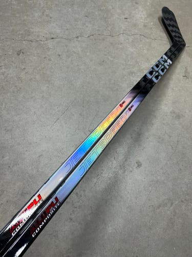 2 PACK - 80 Flex P28 Senior CCM Jetspeed FT8 Pro Left Hand Hockey Stick Pro Stock (New)