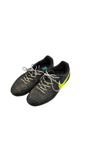 Used Nike Soccer Cleats Black Junior 03.5 11682-S000130759