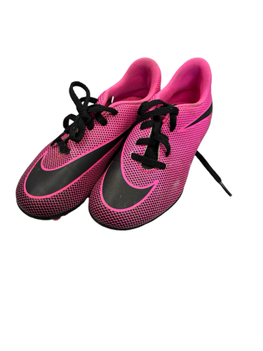 Used Nike Soccer Cleats Pink Youth 13.0 11682-S000130786