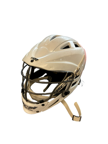 Used Cascade CSR Lacrosse Helmet White M/L 11682-S000130870