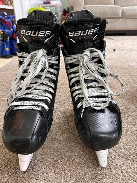 2022 Bauer Supreme Mach Hockey Skates 8 (Used)