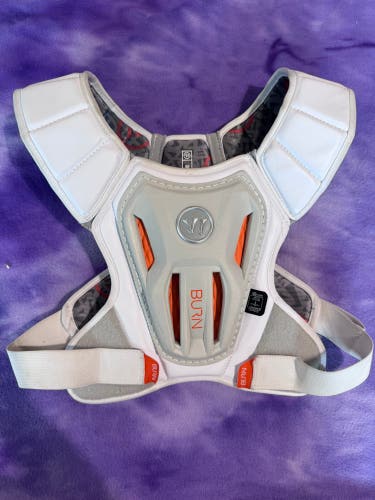Medium Youth Warrior Burn Shoulder Pads (Used)