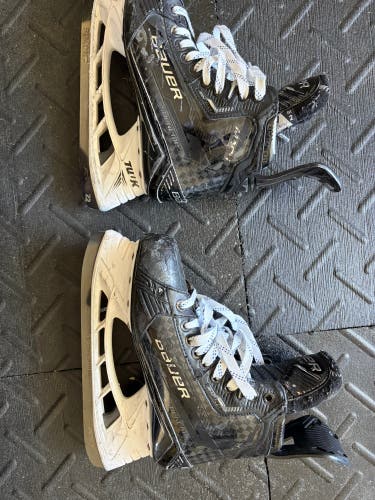 2022 Bauer Supreme Mach Hockey Skates 7 (Used)