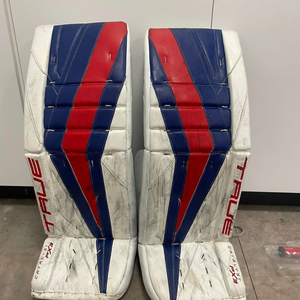 34" True Catalyst PX3 Custom Goalie Leg Pads Red White and Blue (Used)