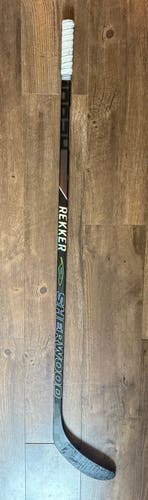 Senior Sher-Wood Right Handed Hockey Stick P86 75 Flex Pro Stock (Used)