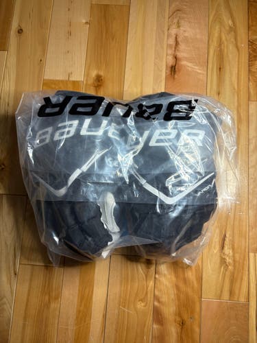 Bauer Vapor Flylite Gloves 13" (New)