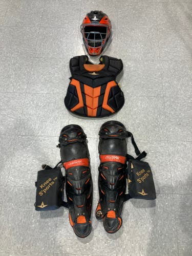 Intermediate All Star System 7 Axis Catcher's Set (Used)