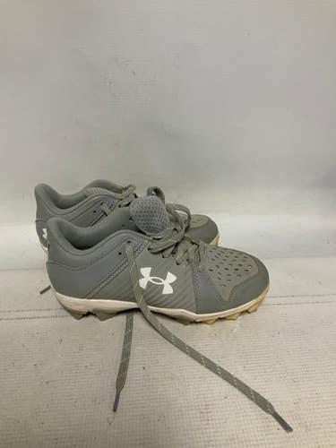 Used Under Armour LEADOFF BB/SB Cleats Grey Junior 02.5 11823-S000038618