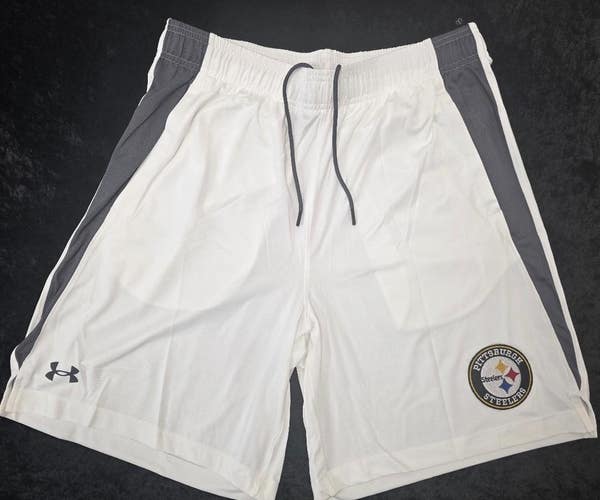 Under Armour UA Eagles Bills Eagles Chiefs Packers Football Shorts NWT WHITE