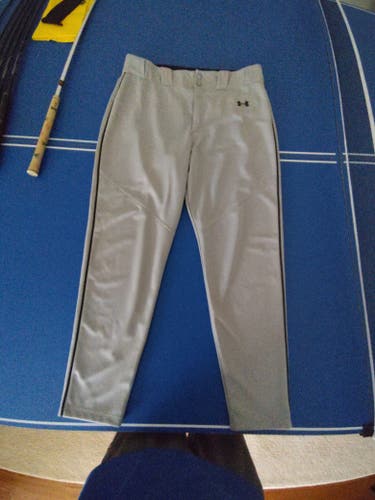 Gray Men's XL Adult Under Armour Game Pants (Used)