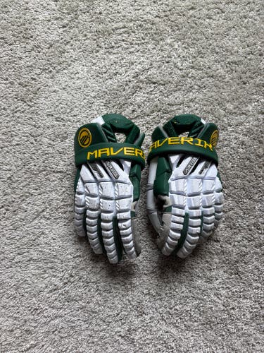 PLL Redwoods Maverik Max Goalie Lacrosse Gloves (Used)