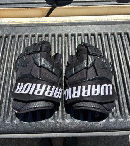 Warrior Covert QRE10 Gloves 14" (Used)