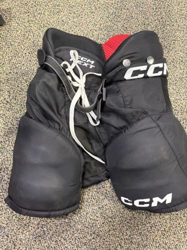 Black Junior Small CCM Next Hockey Pants (Used)