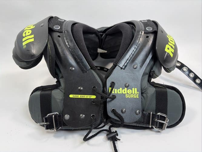Riddell Surge Football Shoulder Pads, Small (11"-12")