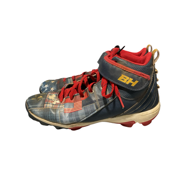 Used Under Armour RWB EAGLE BB/SB Cleats Royal Blue Junior 05.5 11834-S000049549