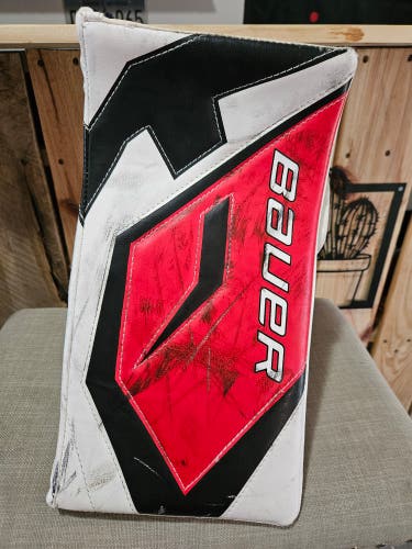 Bauer Full Right Blocker (Used)