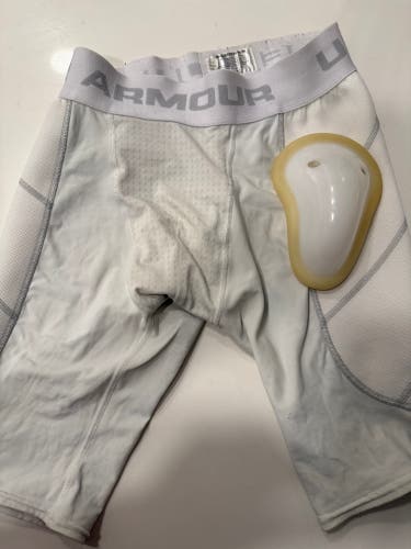 White Large Men's Under Armour Compression (Used)