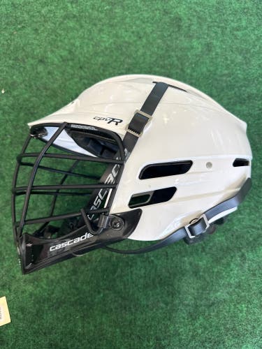 White Youth Cascade CPV-R Helmet (Used) | S/M