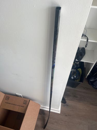 Senior CCM Ribcor Trigger 9 Left Hand Hockey Stick P28 70 Flex (Used)