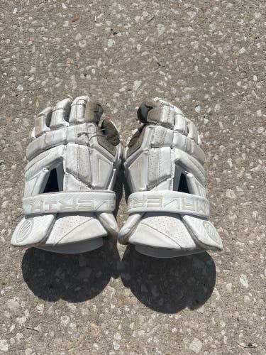 Maverik M6 Lacrosse Gloves (Used)