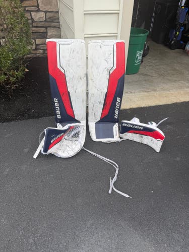 35" Bauer Flylite Regular Goalie Full Set Pro Stock (Used)