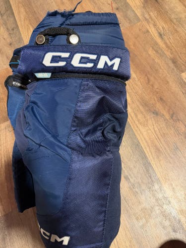 Junior Medium CCM JetSpeed FT6 Hockey Pants (Used)