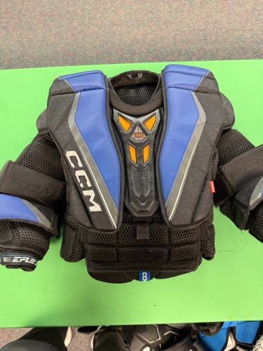 Intermediate Medium CCM EFlex 6 Goalie Chest Protector (Used)