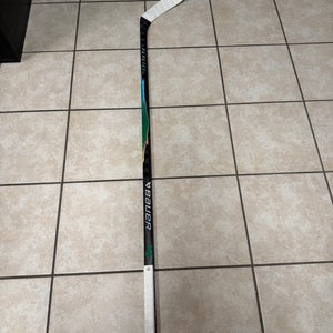 Mav Bourque Senior Bauer Twitch Right Handed Hockey Stick 77 Flex (New)